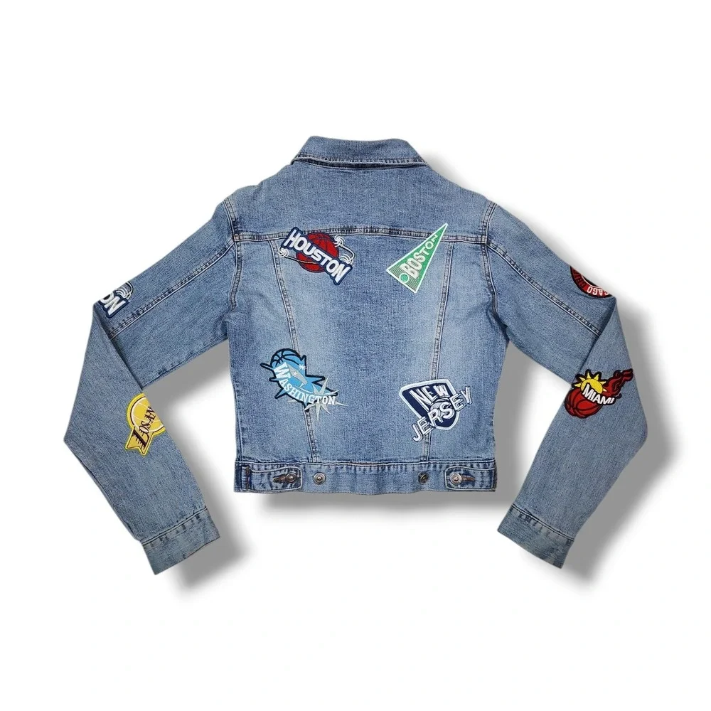 Vintage Street Vibes All Over NBA Patch Denim Trucker Jacket Women's Small - Picture 2 of 8